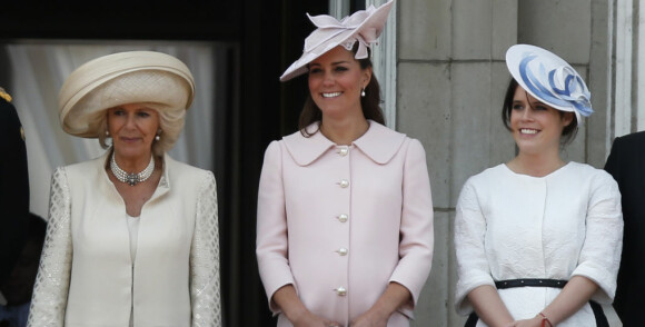 - Britene stiller seg noe undrende til hvorfor hertuginne Camilla dropper bryllupet